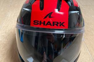 Casco Shark