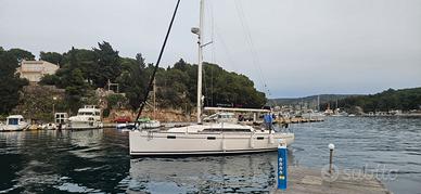 Salona 33 2015 - 216 ore motore