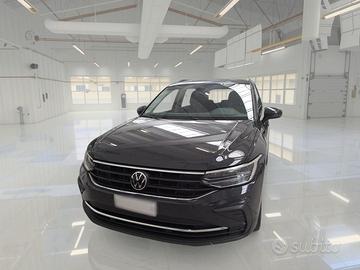 VOLKSWAGEN TIGUAN 2.0 TDI SCR 110KW LIFE DSG SUV