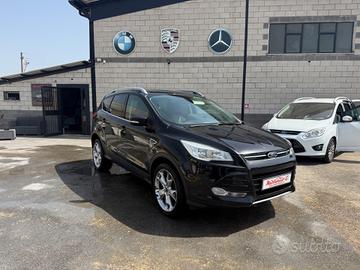 Ford Kuga 2.0 TDCI 140 CV 4WD Powershift Business