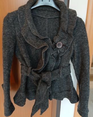 Cappotto corto di lana con cintura taglia M 