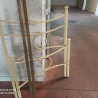 Spalliera per letto singolo 