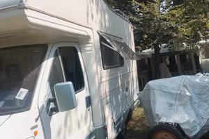 Camper grandinato 