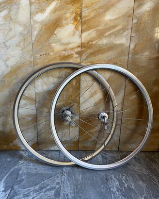 Coppia di ruote aero Ambrosio Futura TQB