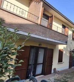 Appartamento a Cadelbosco di Sopra (RE)