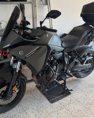 Yamaha Tracer 7 gt akrapovic tris valige