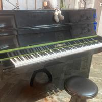 PIANOFORTE A PARETE