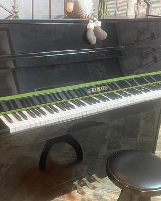 PIANOFORTE A PARETE
