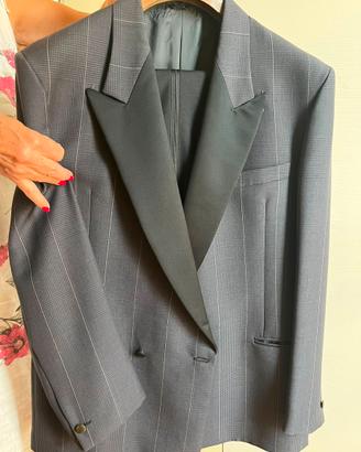 Completo giacca e pantalone