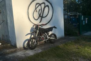 Husqvarna sm 125