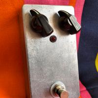 Pedale fuzz  2 in 1 - Electra dist + Buzz Fuss