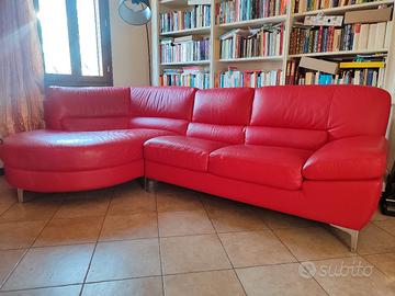 Divano angolare Natuzzi in pelle pieno fiore