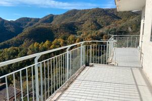Panoramico 4 vani e acc. Ampie balconate
