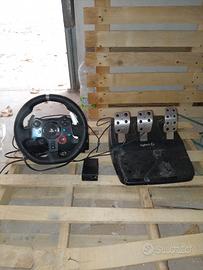 Volante e Pedaliera Logitech 
