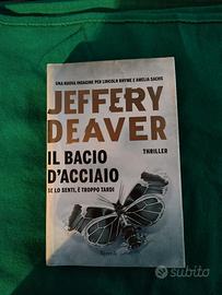 Il bacio d'acciaio Thriller