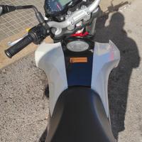 Benelli Tornado Naked T 125 - 2017