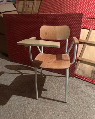 Sedie in legno con ribaltina