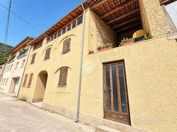 CASA DI CORTE A SCHIO
