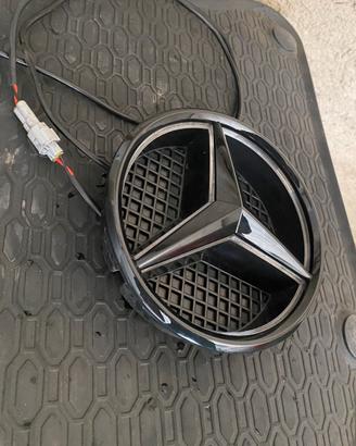 Logo led griglia anteriore mercedes