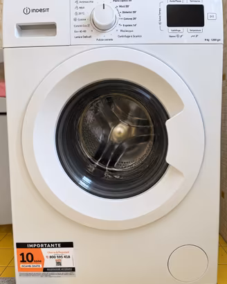 Lavatrice Indesit 9kg 1200 giri/buone condizioni