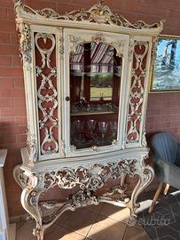 Mobile stile veneziano