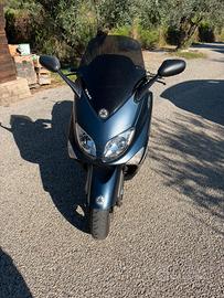 Yamaha tmax 500 night max