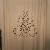 tenda ricamata a mano
