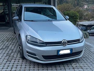 Volkswagen Golf Business 2.0 TDI 3p. Highline Blue