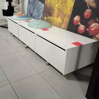 Comodino bianco moderno