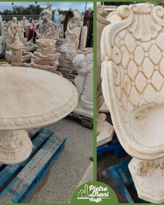 Tavolo Rotondo con Sedie o Sgabelli