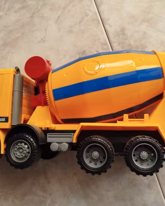 Betoniera grande 24 Truck
