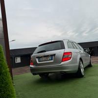 Mercedes 320 CDI Station Wagon – 2010