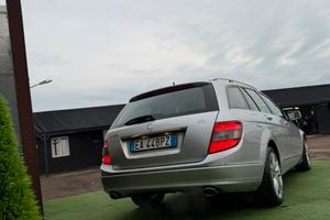 Mercedes 320 CDI Station Wagon – 2010