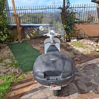 vespa arcobaleno 125