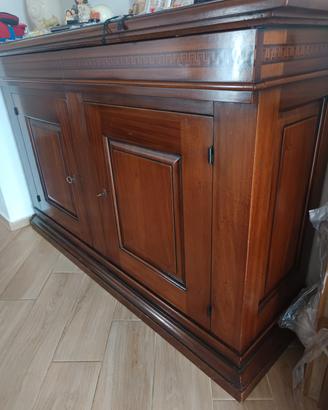 vetrina e credenza 