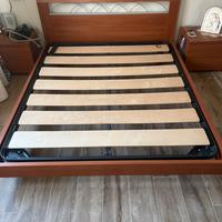 Rete matrimoniale con doghe in legno