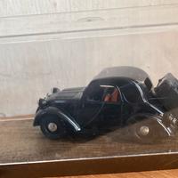 Fiat 500 Topolino  nera 1936 1948 1:43 Brumm