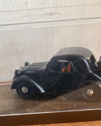 Fiat 500 Topolino  nera 1936 1948 1:43 Brumm
