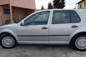 Volkswagen Golf 4 1.6 74kw
