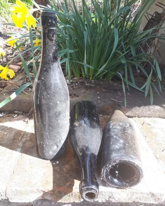 Bottiglie soffiate a bocca fine 800