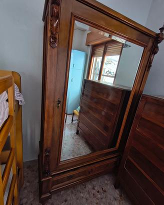 Armadio inizio 900