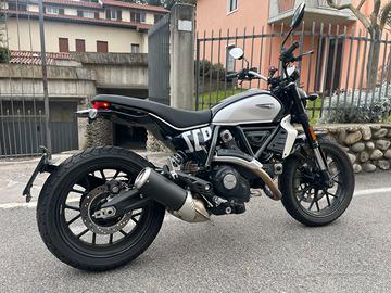 Ducati Scrambler 800 Icon