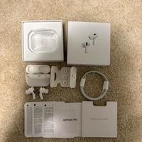 Airpods pro 2 con custodia di ricarica Magsafe