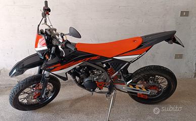 Fantic Motard 50