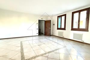 APPARTAMENTO CON GIARDINO PRIVATO ESCLUSIVO