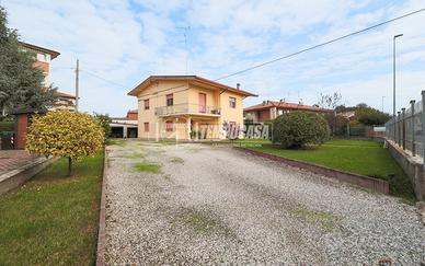 Villa Unifamiliare a Portomaggiore 10 locali