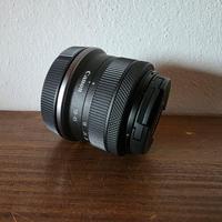 

Obiettivo Canon RF-S 18-45mm IS STM