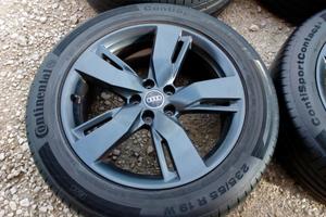 CERCHI E GOMME 19 ORIGINALI AUDI COD:2088