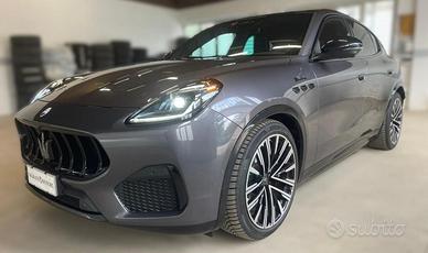 MASERATI Grecale MHEV 330 CV AWD Modena