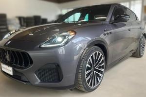 MASERATI Grecale MHEV 330 CV AWD Modena